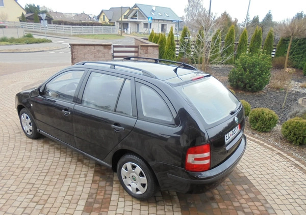 Skoda Fabia cena 5500 przebieg: 234000, rok produkcji 2006 z Mogilno małe 497